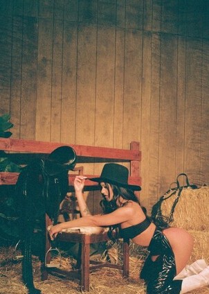 Photo 02